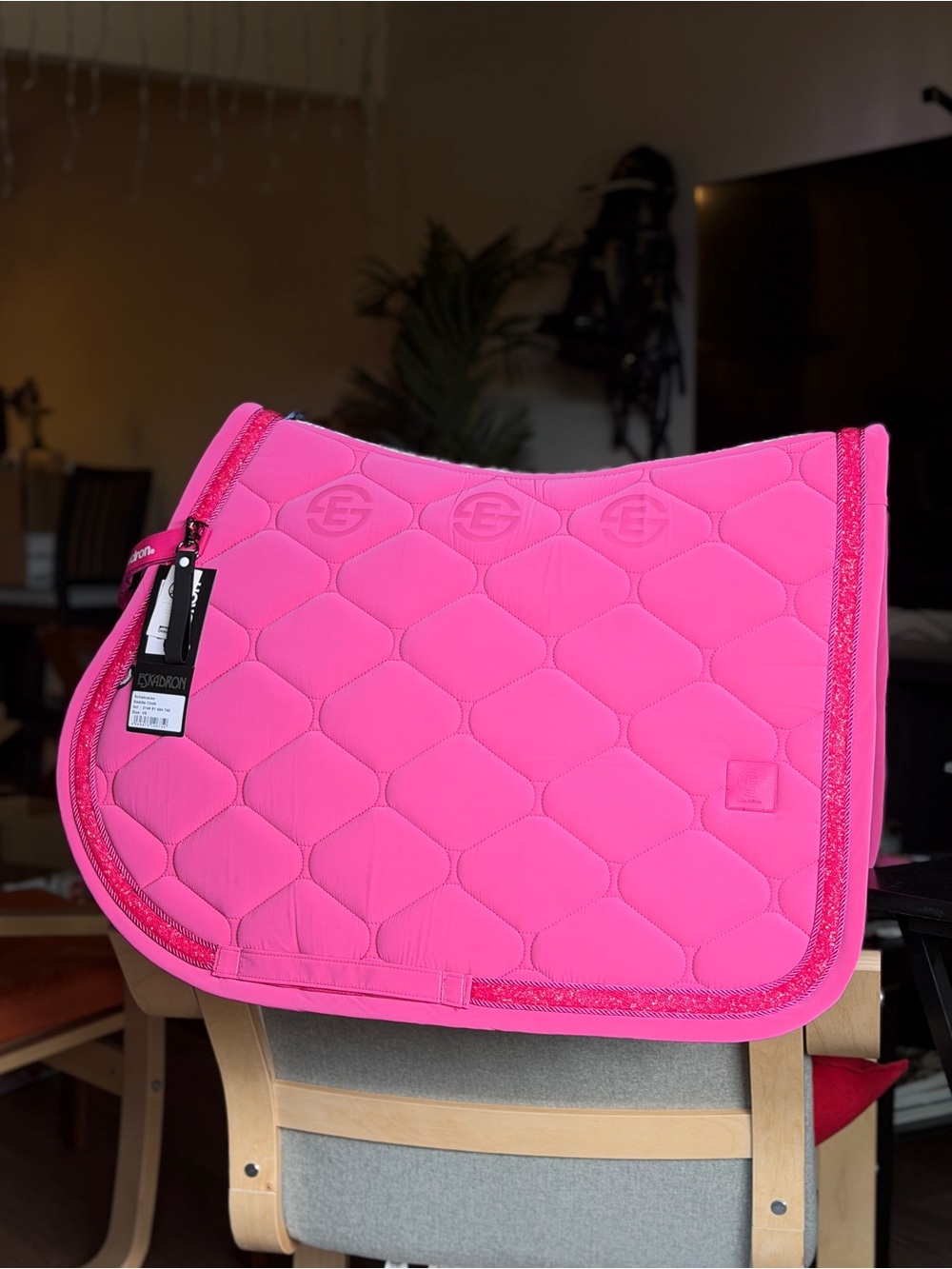 Hot Pink Eskadron Dynamic 2026 jumping Saddle Pad lipstick